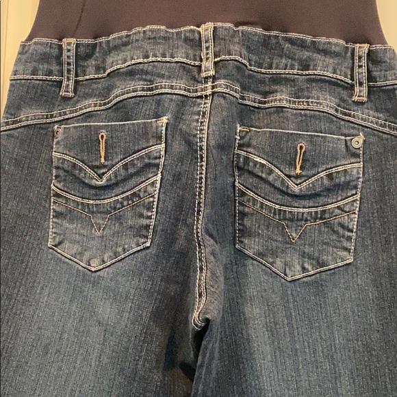 4 for $30 on maternity - Picture 4 of 4